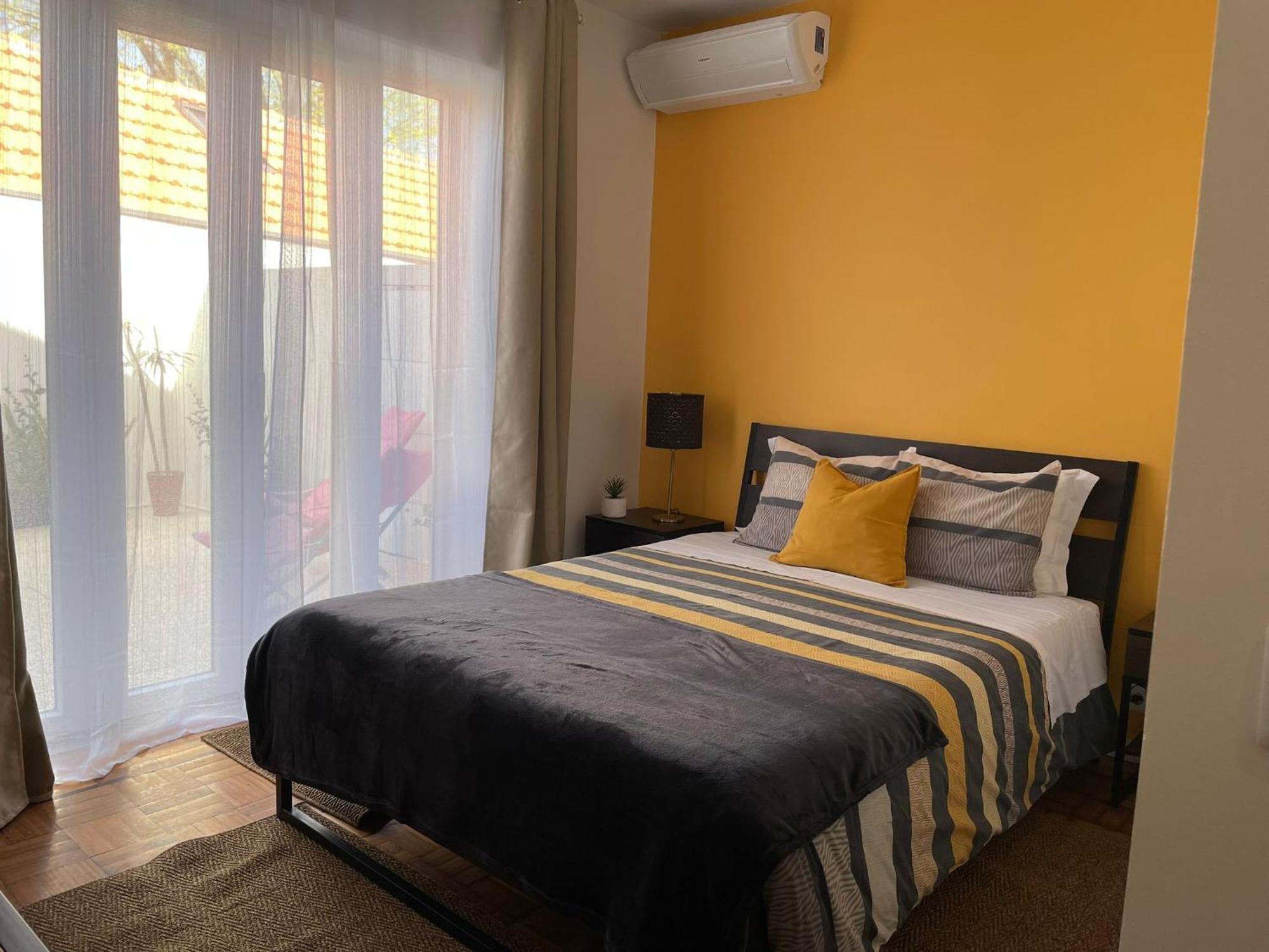 100 Contos Bed & Breakfast Porto Bagian luar foto